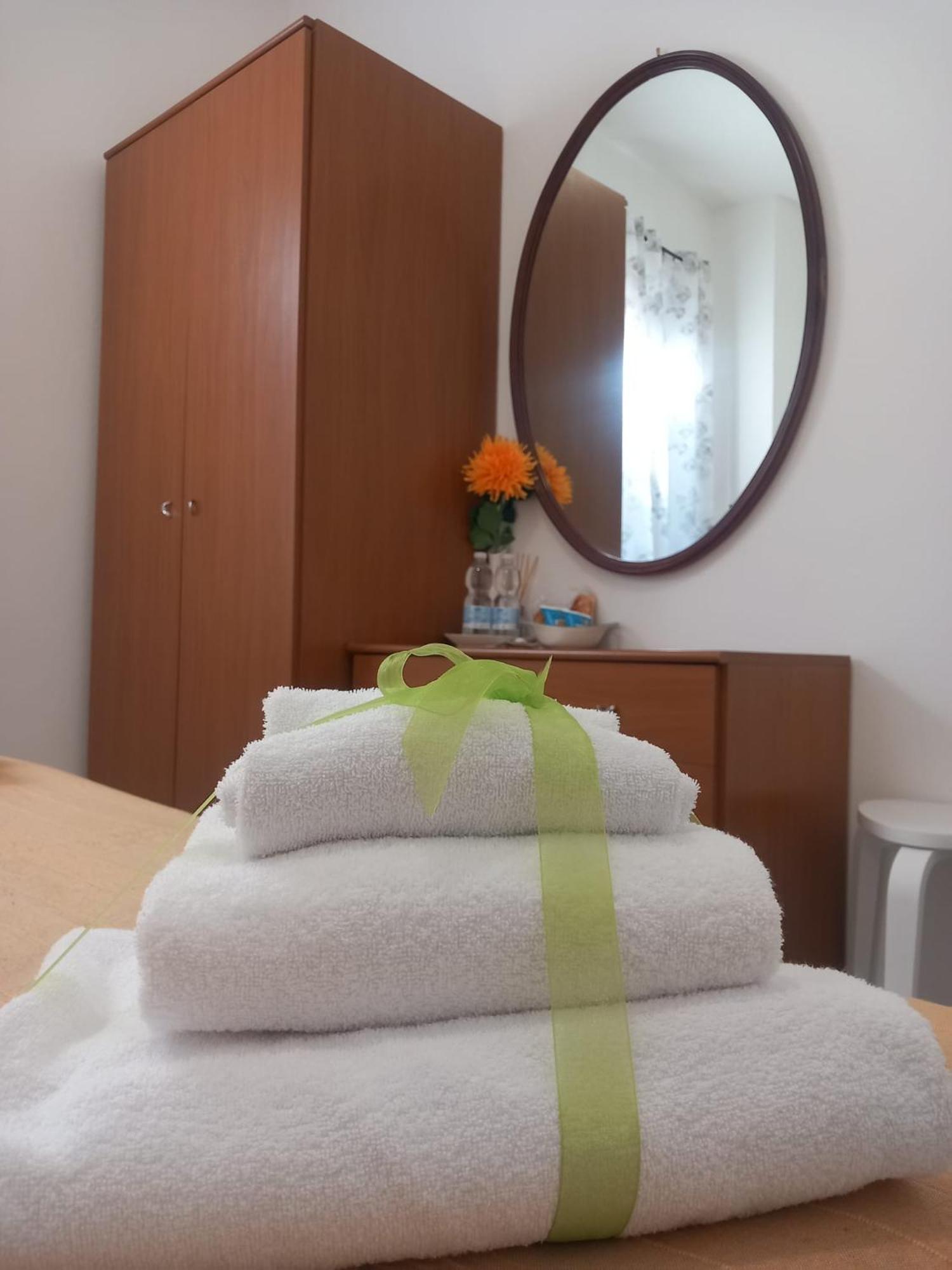 La Valle Fiorita Soviore Room photo